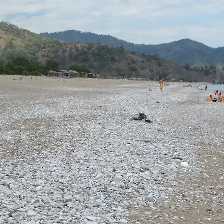 Pensión Cinderella & 3*