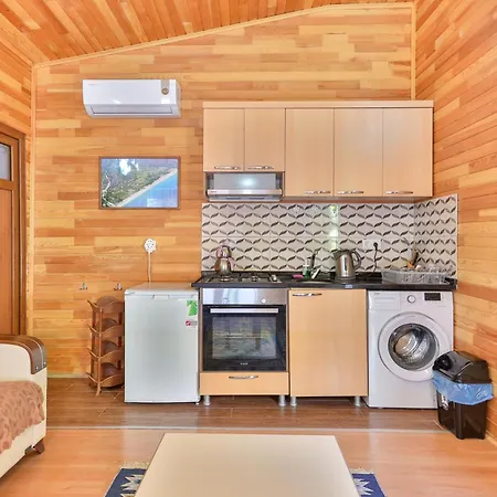 Cinderella & Pensión