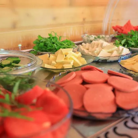 Гостевой дом Cinderella & 3*